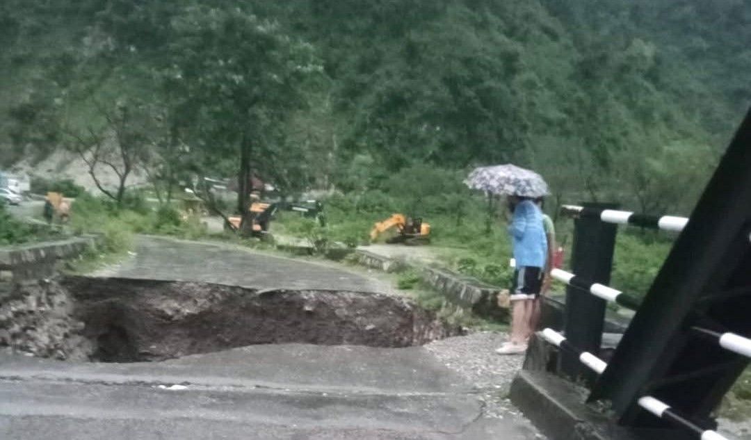 फिर से बादल फटने से तबाही का मंजर , कई लोग लापता , कई की मौत हो चुकी है